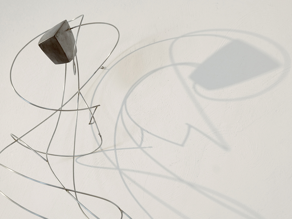 Bekenntnis - Wandschwurbelei, Stahl und Draht, geölt, Höhe 95 cm, 2023